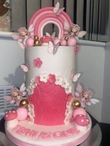 Fedbygrace Cakes