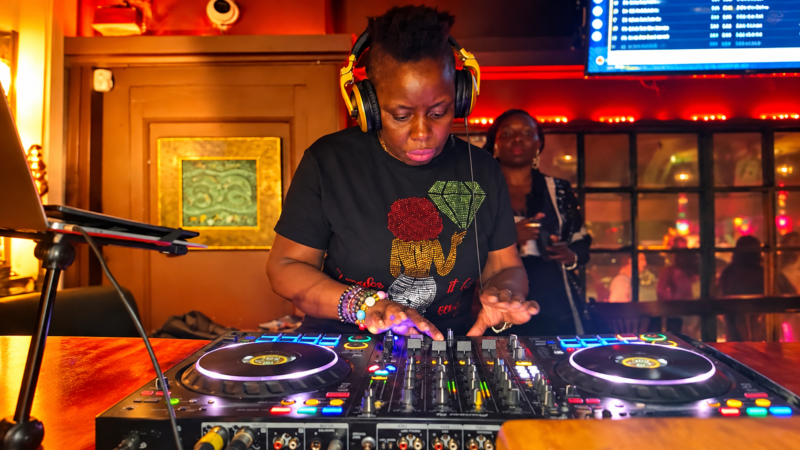 Dj OTB