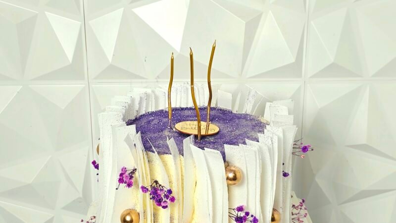 Amazinempress cakes