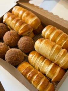 Veec3’s kitchen and Bakery