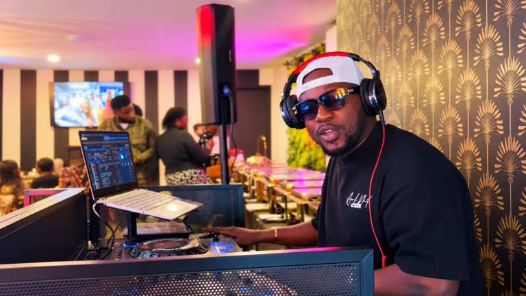 Dj Saint