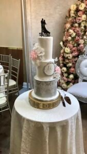 Luxe Cakes